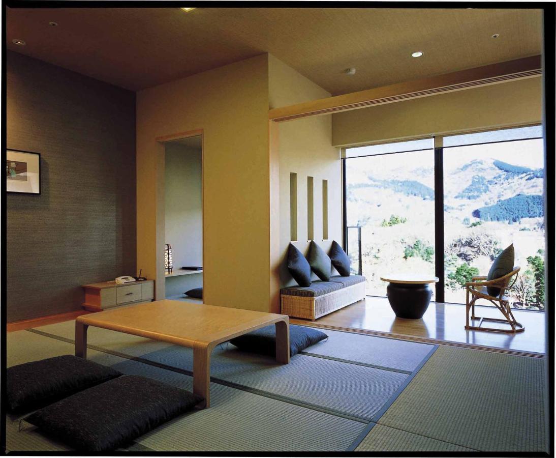 Hotel Harvest Hakone Koushien Экстерьер фото